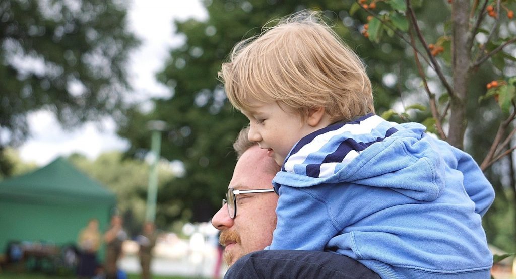 Father's right to his children